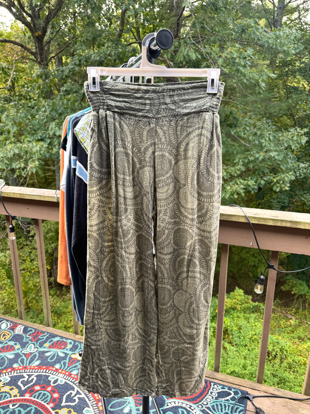 Three Dots Mosaic Pants